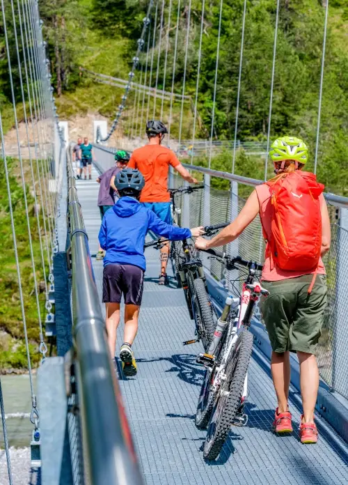 Mountainbike durch Tirols Naturlandschaften