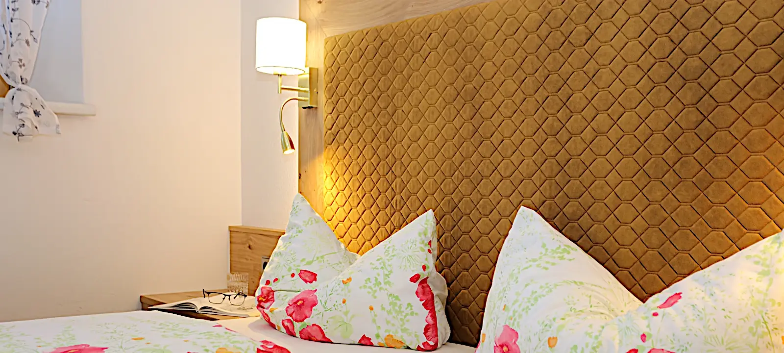 Ferienwohnung im Tiroler Lechtal in Bach - mit Bergblick & Komfort